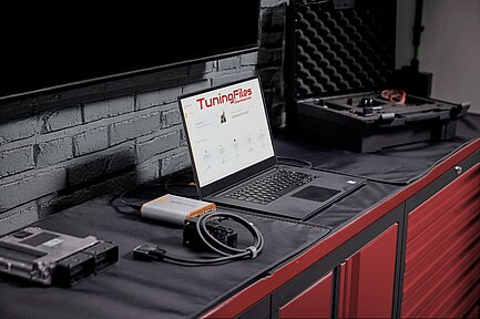 Erfolgreich Chiptuning Händler werden: Mit Profi-Starterpaketen & 24/7 Automatisierung sicher durchstarten